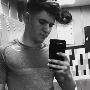 Meet your Posher, Ethan